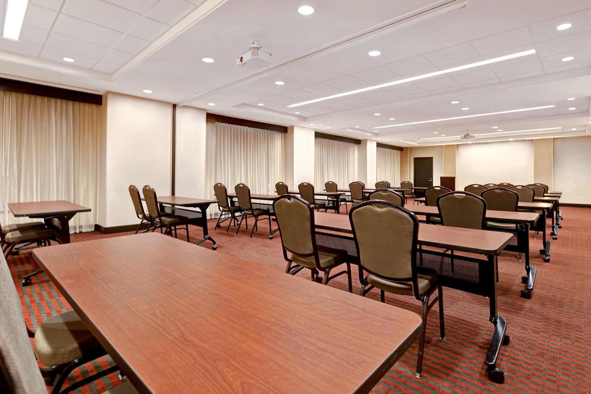 Hyatt Place Bloomington / Normal Eksteriør billede